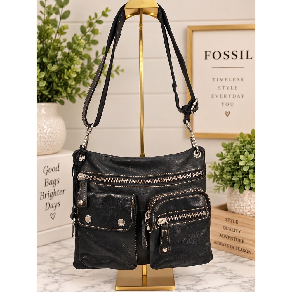 Fossil Black Leather Crossbody Bag Multi Pocket Messenger Organizer
